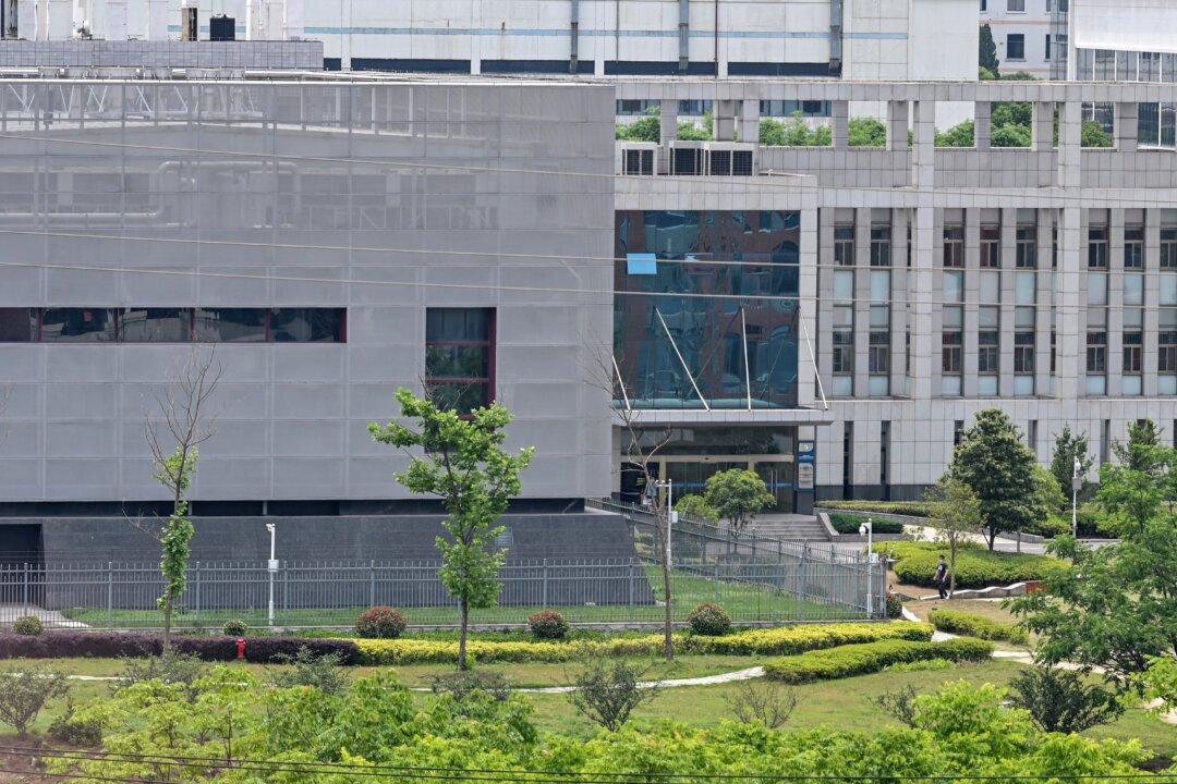 ‘Substantial Evidence’ COVID-19 Result of Wuhan Laboratory ‘Incident’: Senate Report
