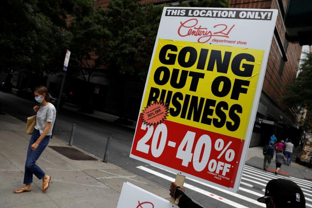 Small Businesses File for Bankruptcy at Record Pace, Surpassing COVID Crash