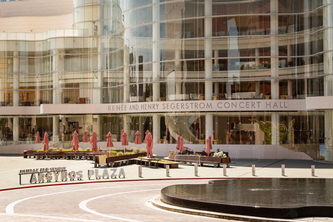 Orange County’s Top Performing Arts Organizations Require Customers to Be Vaccinated and Masked