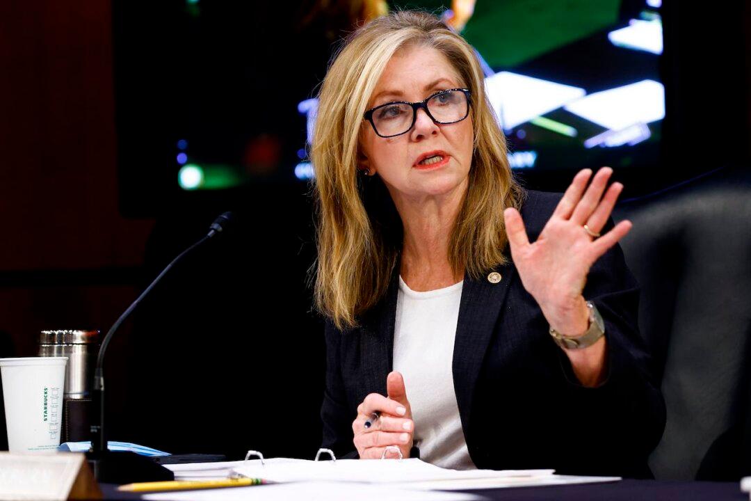 Sen. Blackburn Introduces Legislation to Reinstate Trump’s ‘Remain in Mexico’ Policy