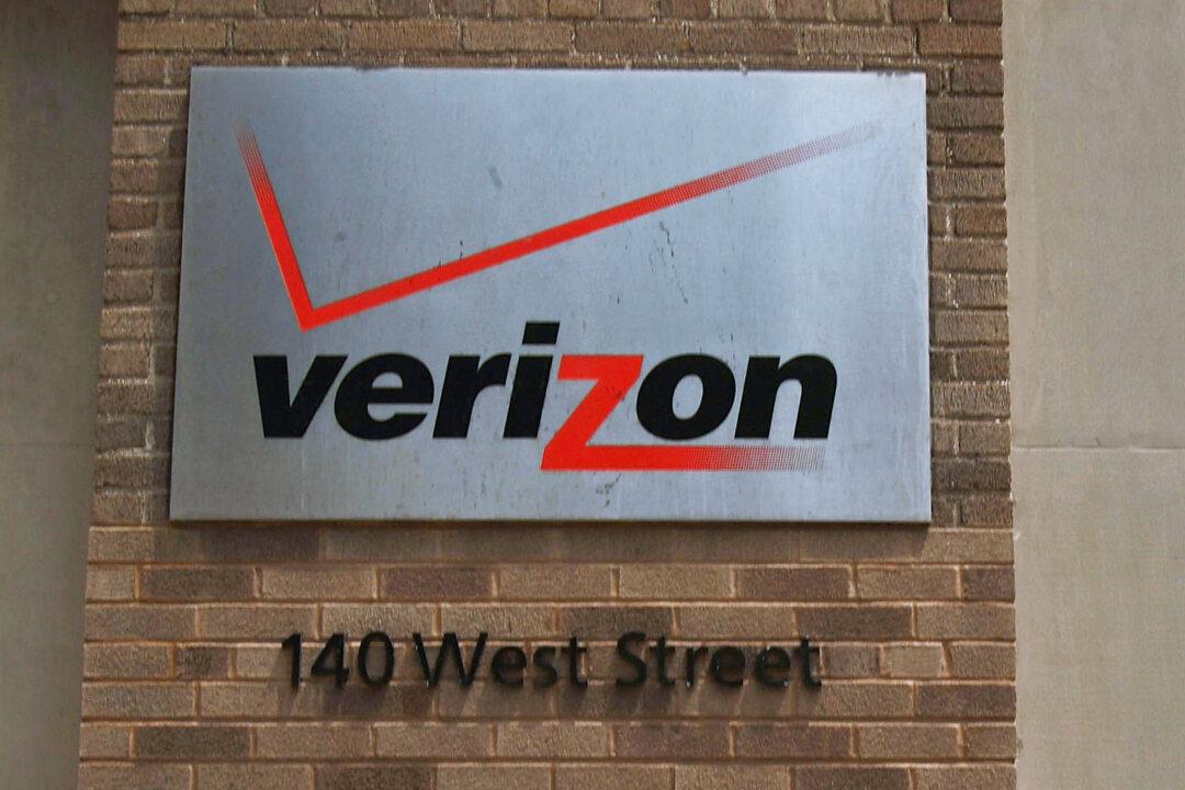 Verizon Recalls Mobile Hotspots Sold to Schools, in Stores