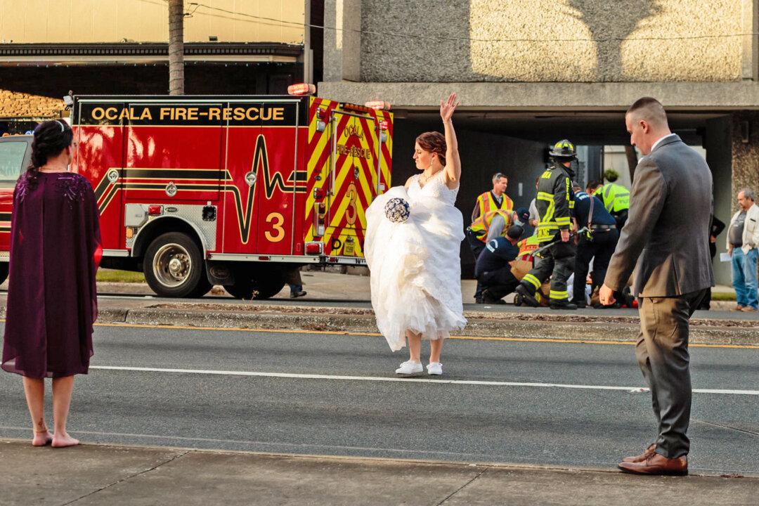 2 Florida Deputies Pause Their Wedding Photoshoot to Help Save a Man Hit by a Car