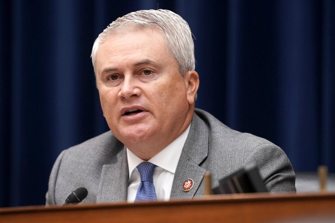 Republicans Demand Audit of Taxpayer-Funded COVID Relief After New York Earmarks Billions for Illegal Immigrants