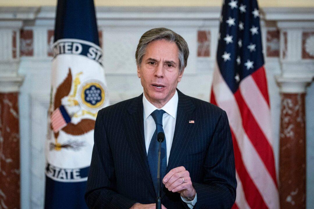 Blinken Warns It Would Be ‘Serious Mistake’ for Beijing to Attack Taiwan