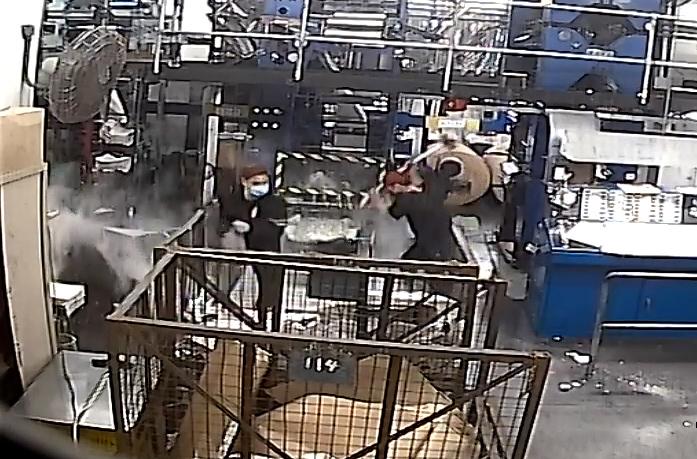 Canadian Lawmakers Condemn Attack on Hong Kong Epoch Times Printing Press