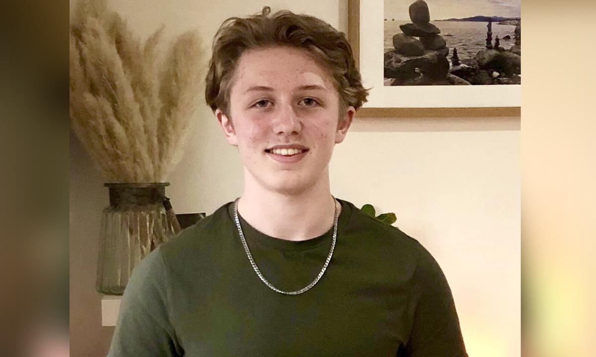 Teen Saves the Life of Woman, 89, Upon Noticing She Hadn’t Collected Her Papers For 3 Days