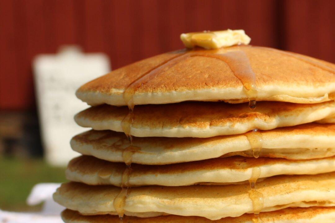 Old Fashioned Buttermilk Pancakes