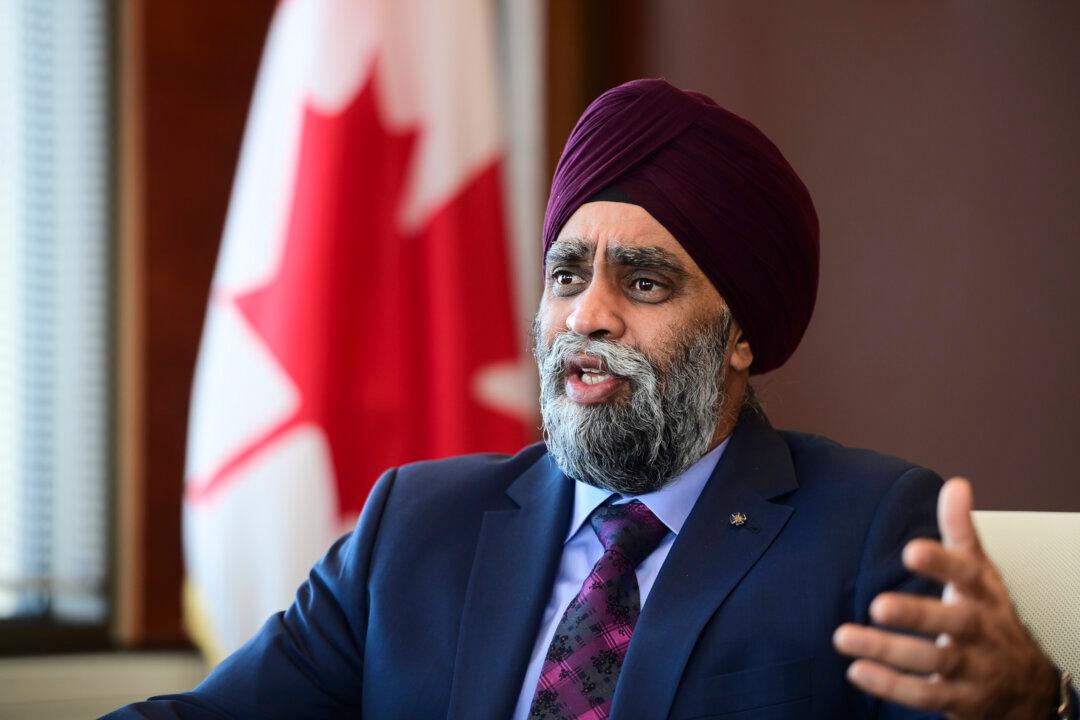 Defence Minister Rejects Claims Ottawa Withholding Funds From Conference Over Award for Taiwan President