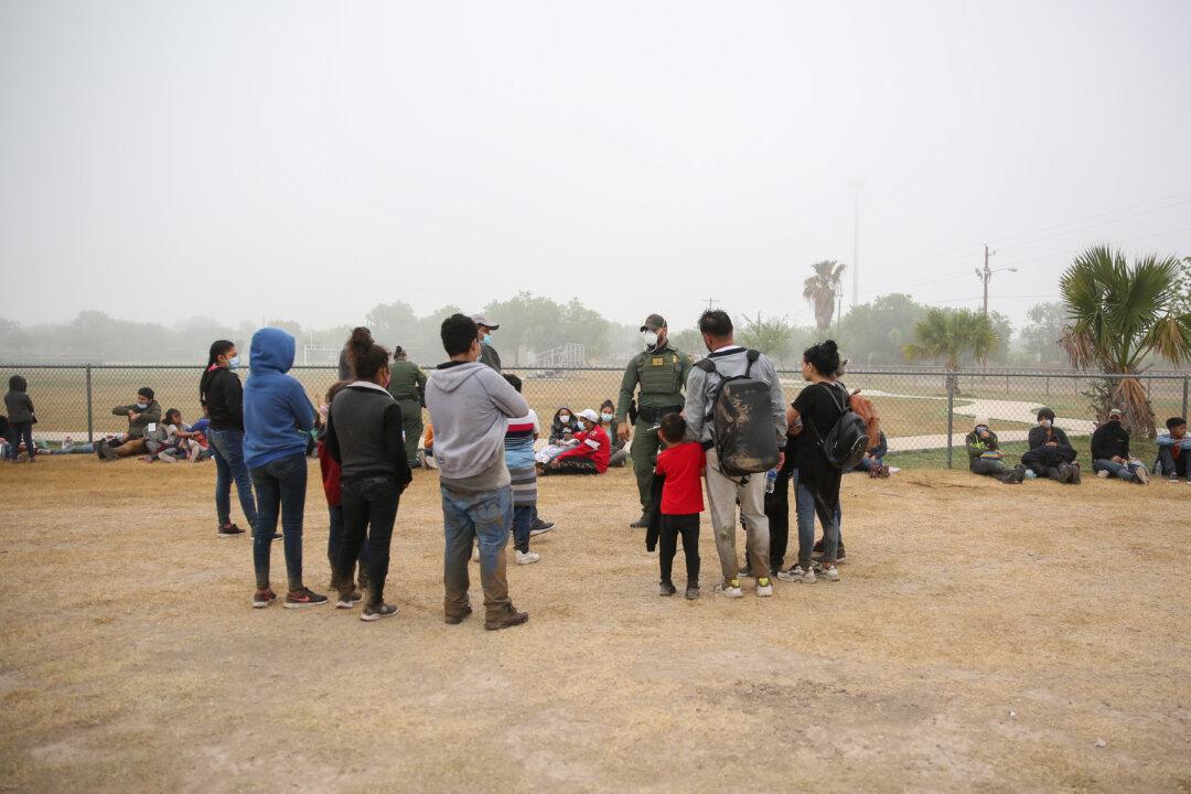 Arizona AG Urges Governor to Declare a State of Emergency Over Border Crisis