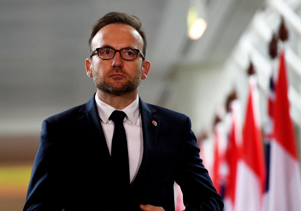 Greens Call For PM to Abandon Labor Agenda and Implement New Taxes