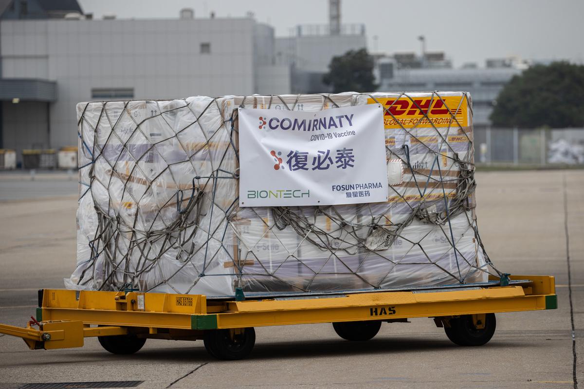 COVID-19 Cases, Deaths and Hospital Bed Occupancy in Hong Kong at Start of New Year