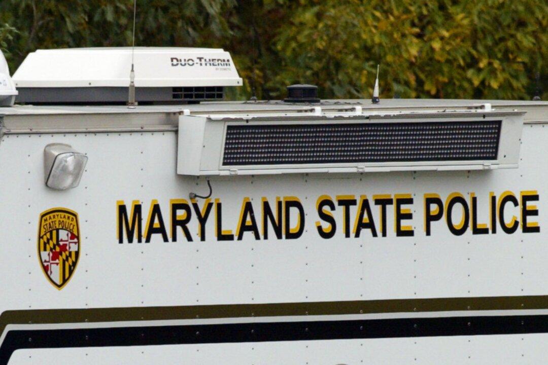 Maryland Mayor Arrested on 50 Counts of Distributing Revenge Porn on Reddit