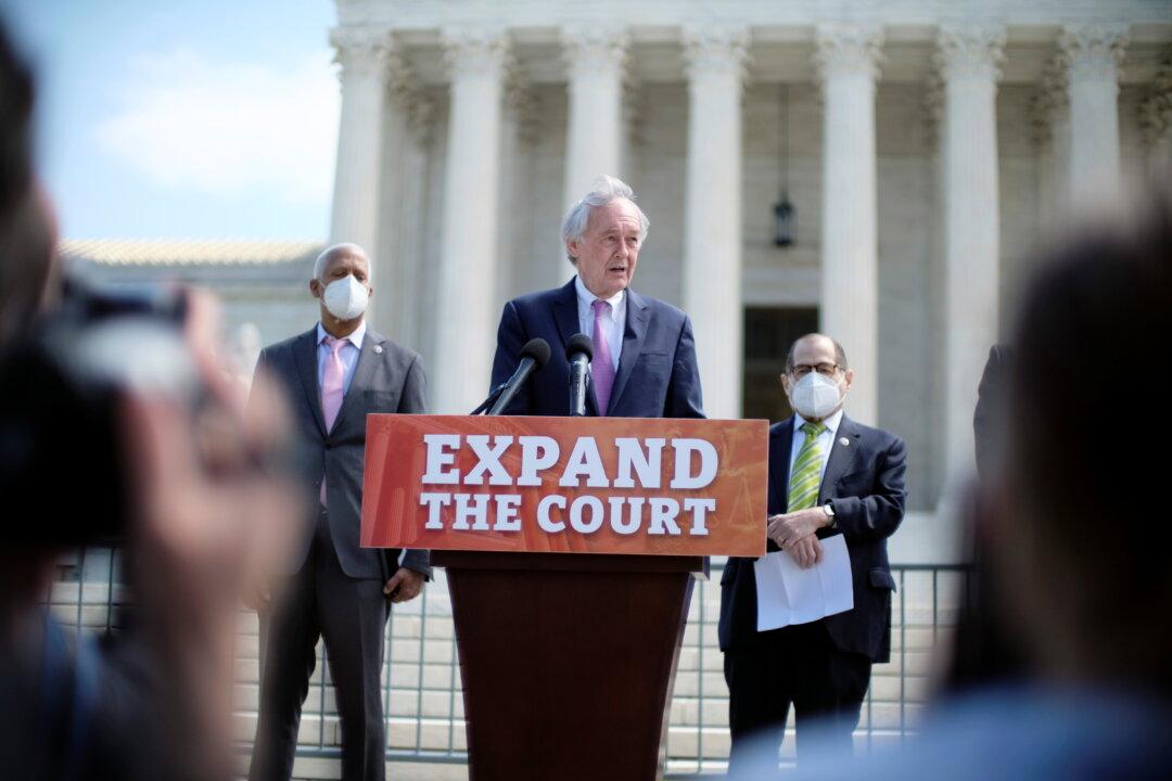 Democrats Introduce Bill to Expand Supreme Court, but Reception Is Tepid
