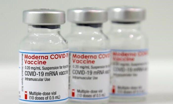 Ottawa Sending Help to Ontario as Pfizer Vaccine Supply Bolstered by 8 Million Doses