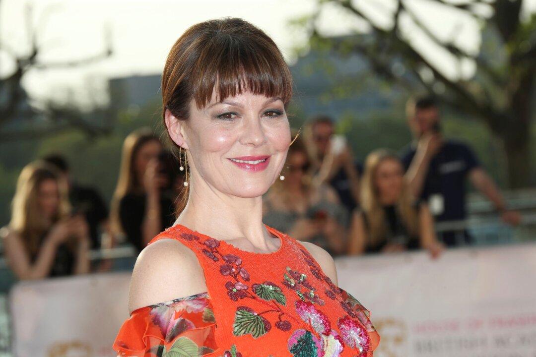 ‘Peaky Blinders’ Actor Helen McCrory Dies of Cancer at 52