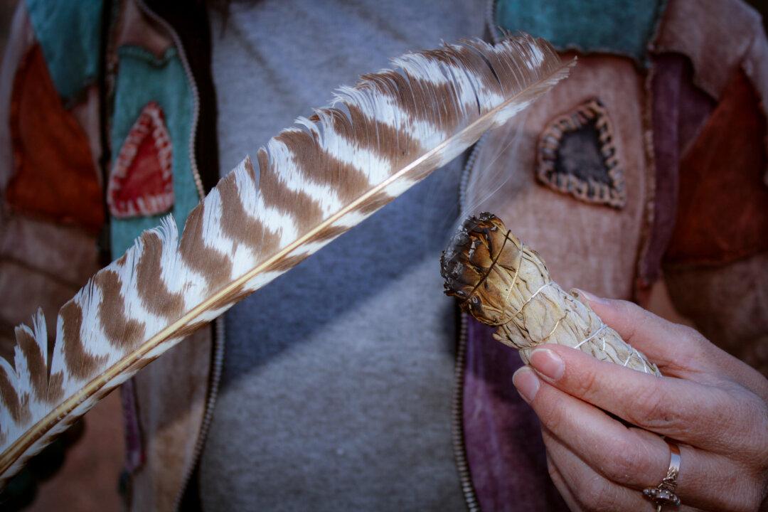 Sacred Smoke: The Benefits of Smudging