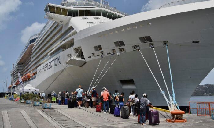 New Blast at St. Vincent Volcano; Cruise Ship Helps Evacuees