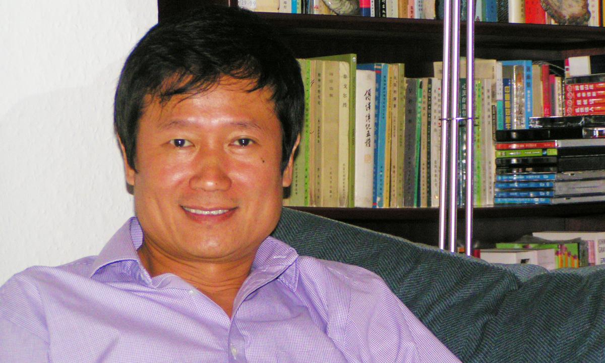 CCP Targets Hong Kong Epoch Times Out of Fear, Says Novelist and Translator of ‘Wild Swans’