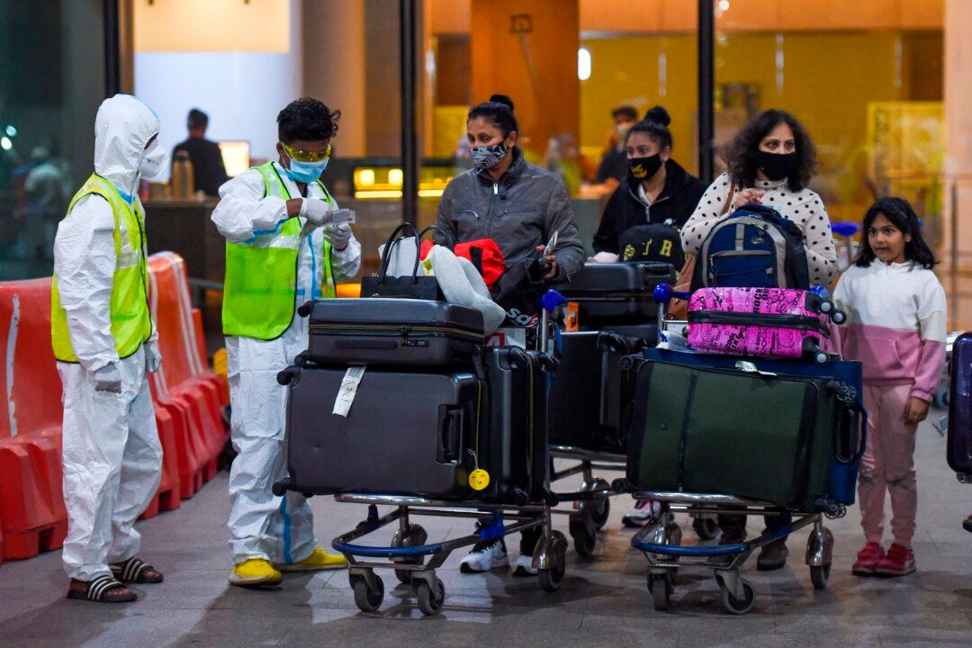UK Bans Travellers From India to Curb New CCP Virus Variant