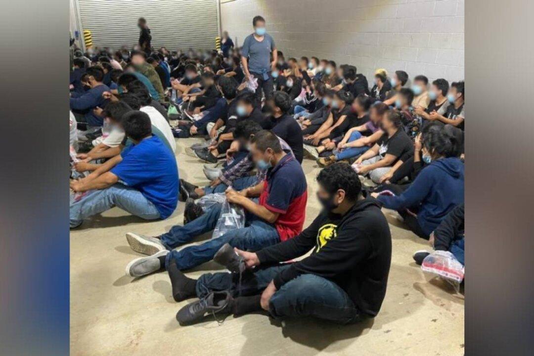 Texas Border Town Reaches Deal With DHS Over Illegal Immigrant Transfers