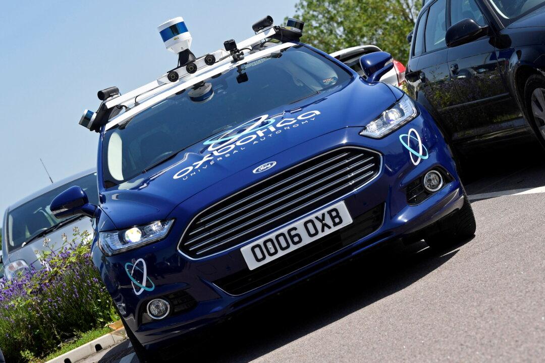 Britain’s Driverless Car Ambitions Hit Speed Bump With Insurers