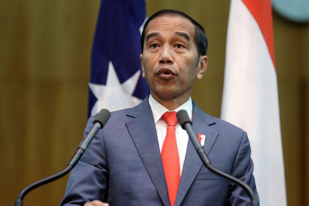 Indonesia to Suspend Exports of Palm Oil to Tackle Domestic Shortage