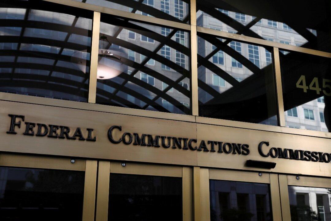 FCC Orders US Broadcasters to Identify Foreign-Government Sponsors of Programs