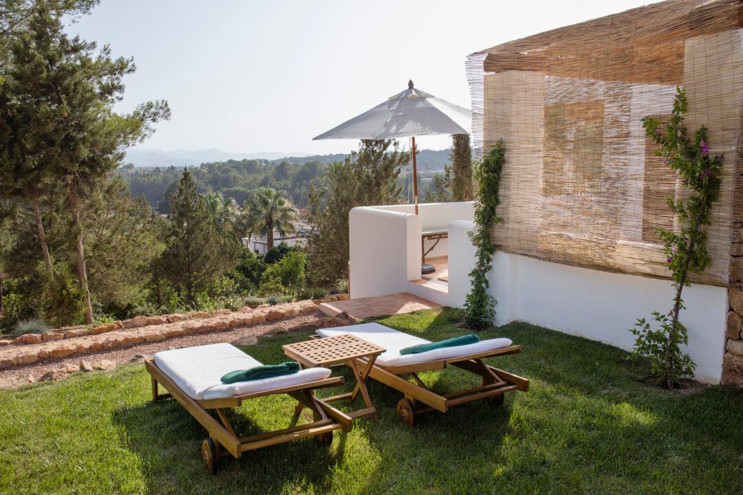 Cas Gasi Hotel: Shop the Look With These Products