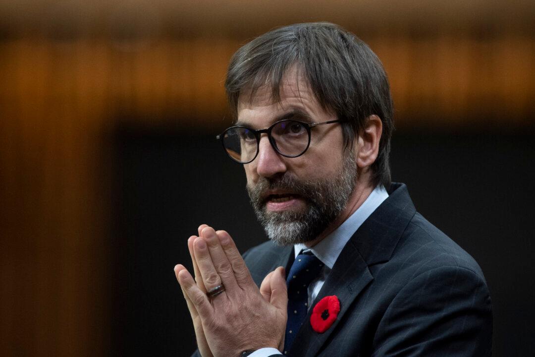 Bill That Would Allow CRTC to Regulate Social Media Faces Criticism