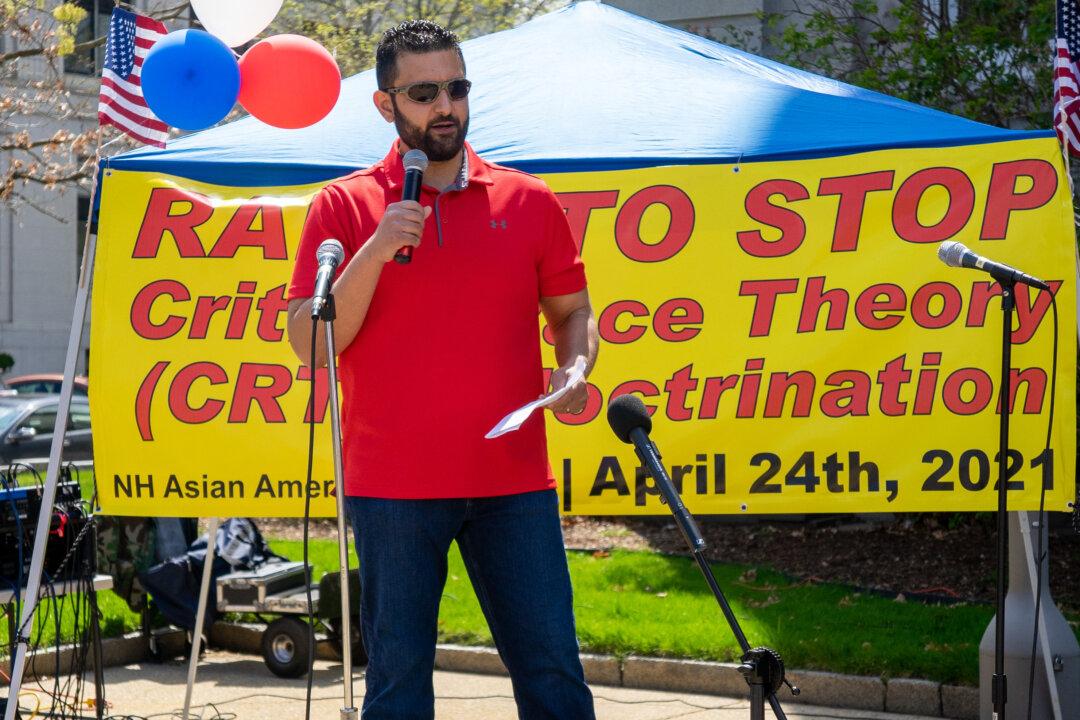 New Hampshire Rally Urges Schools to Stop CRT Indoctrination