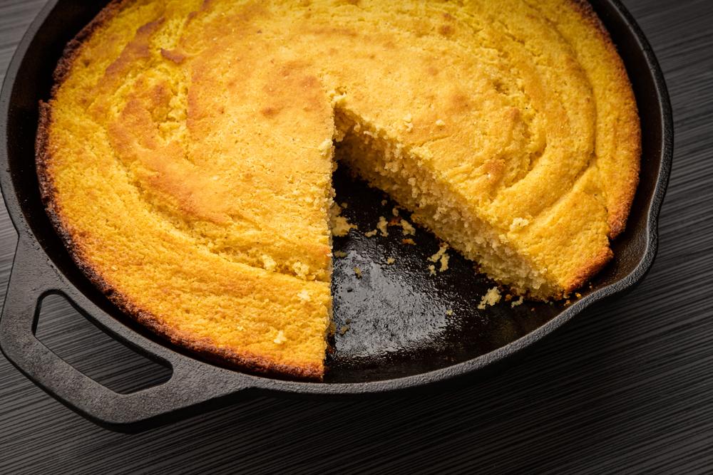 Cast Iron Skillet Cornbread
