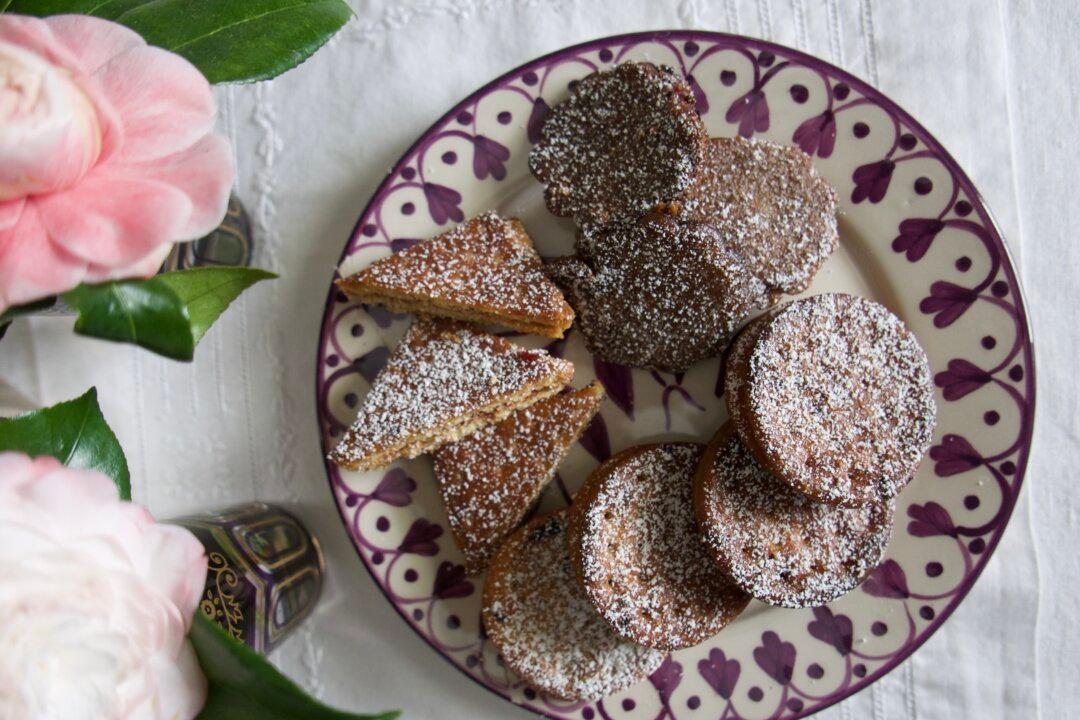 Fried Sandwich Cookies