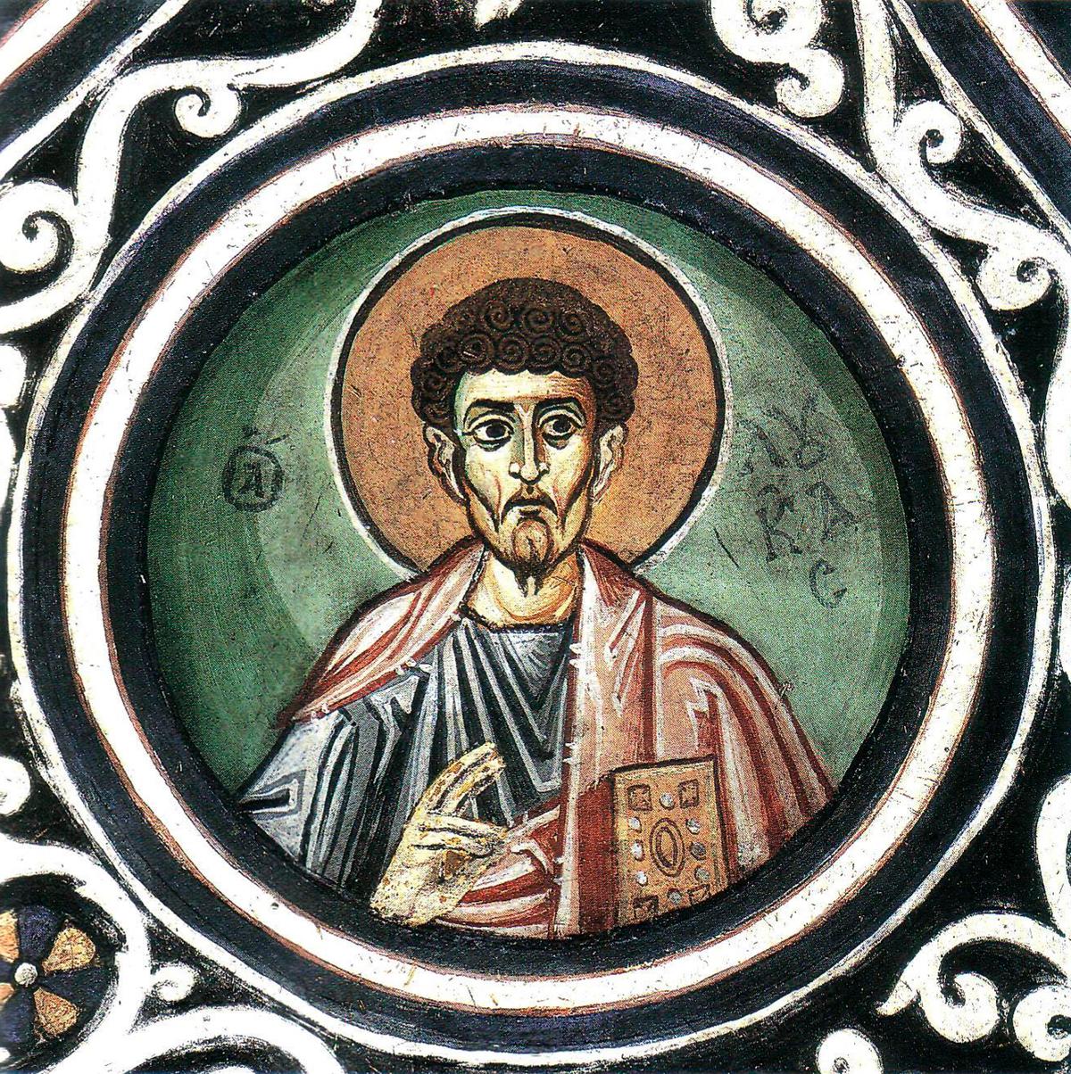 Frescoes in the crypt show portraits of the apostles, martyrs, and holy men. (Public Domain)