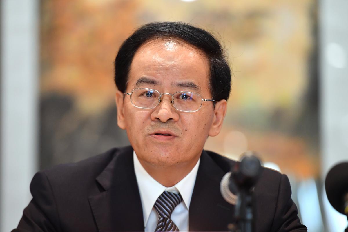 Chinese Ambassador Hints at Future Bans on Australian Education, Tourism Sectors