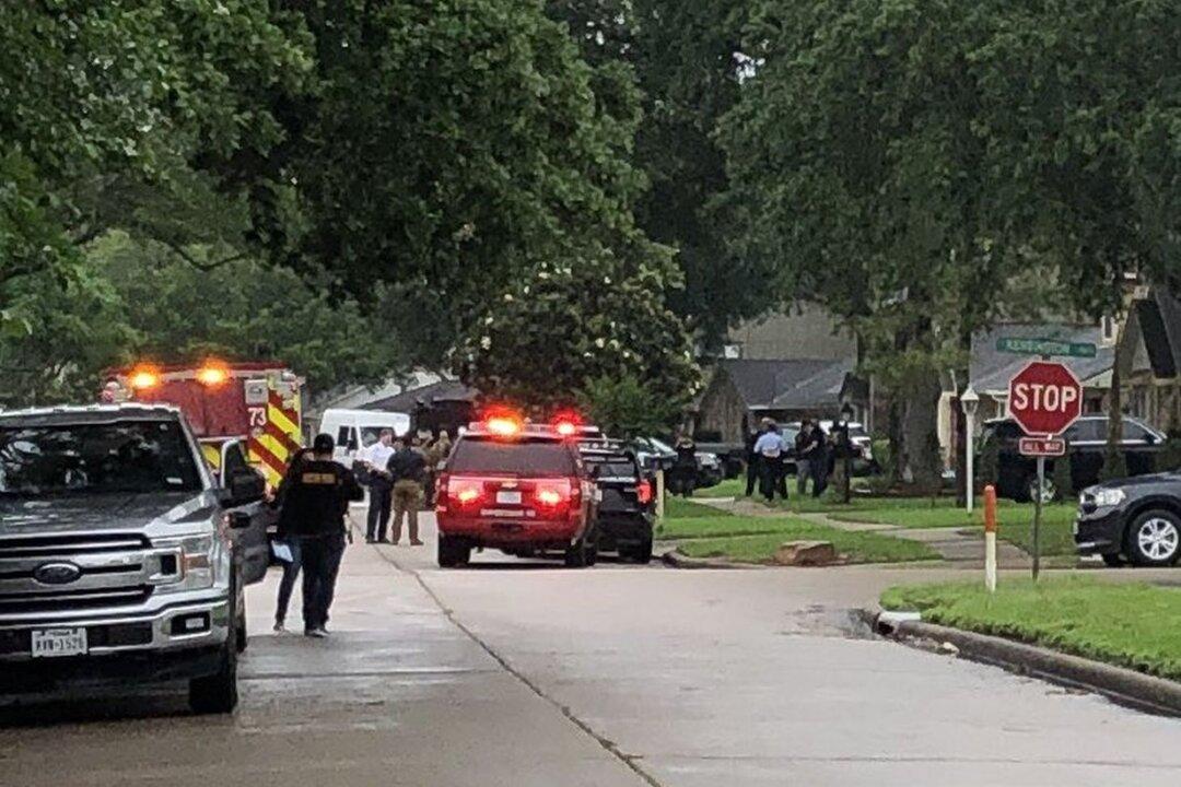 5 Illegal Immigrants Facing Federal Charges After 97 People Found Packed in Houston Residence