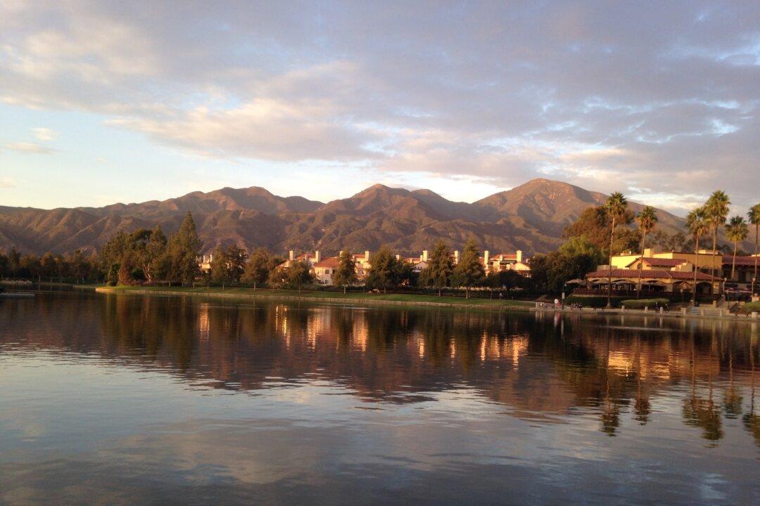 Rancho Santa Margarita Boosts City Manager’s Salary, Funds PhD