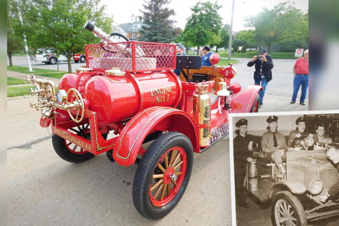 100-Year-Old Fire Engine in Rough Shape Gets Revamped for Ohio Fire Department