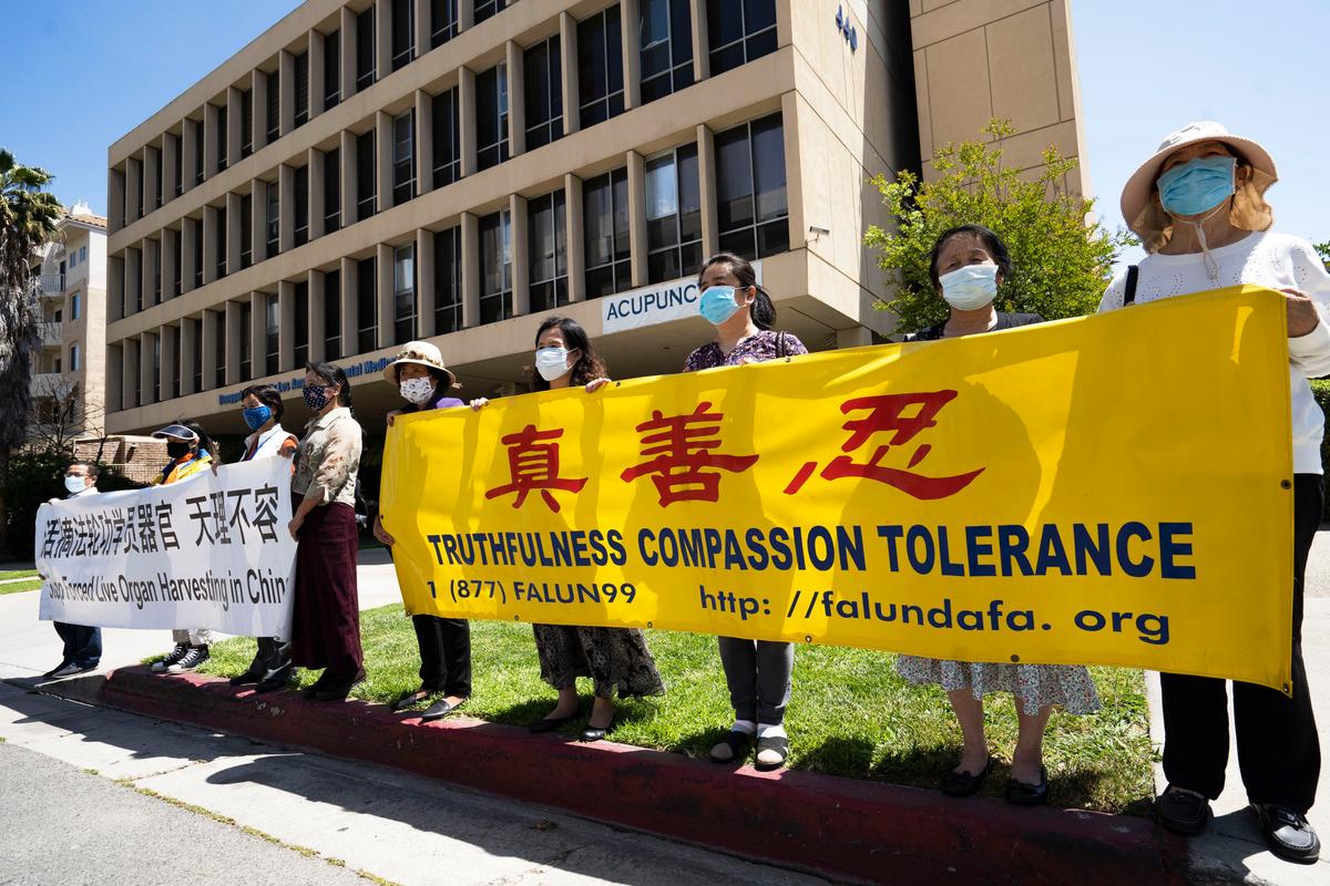 Los Angeles Rally Calls for End to Falun Gong Persecution in Hong Kong