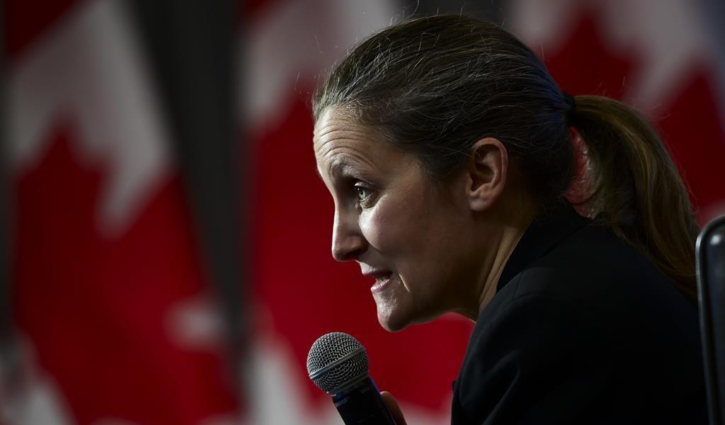 Federal Budget ‘Overstates’ Economic Impact of Stimulus Spending, Budget Officer Says