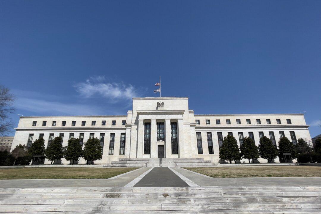 Fed Holds Interest Rates Steady, Could Taper Bond Buying ‘Soon’
