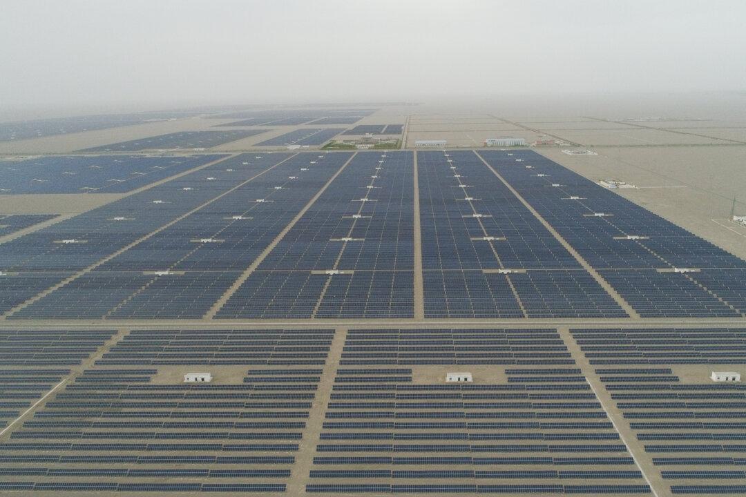 Beijing’s Solar Panel Plan Plunges Chinese Farmers Into Heavy Debt