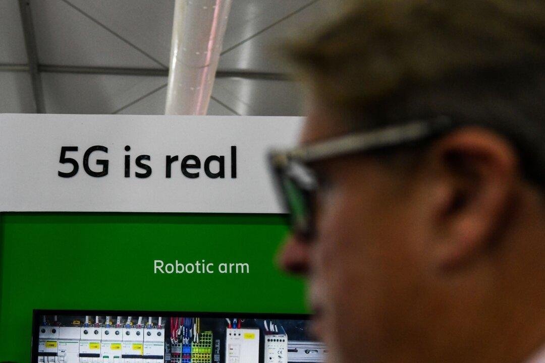 India Excludes Chinese Companies From Its 5G Trials