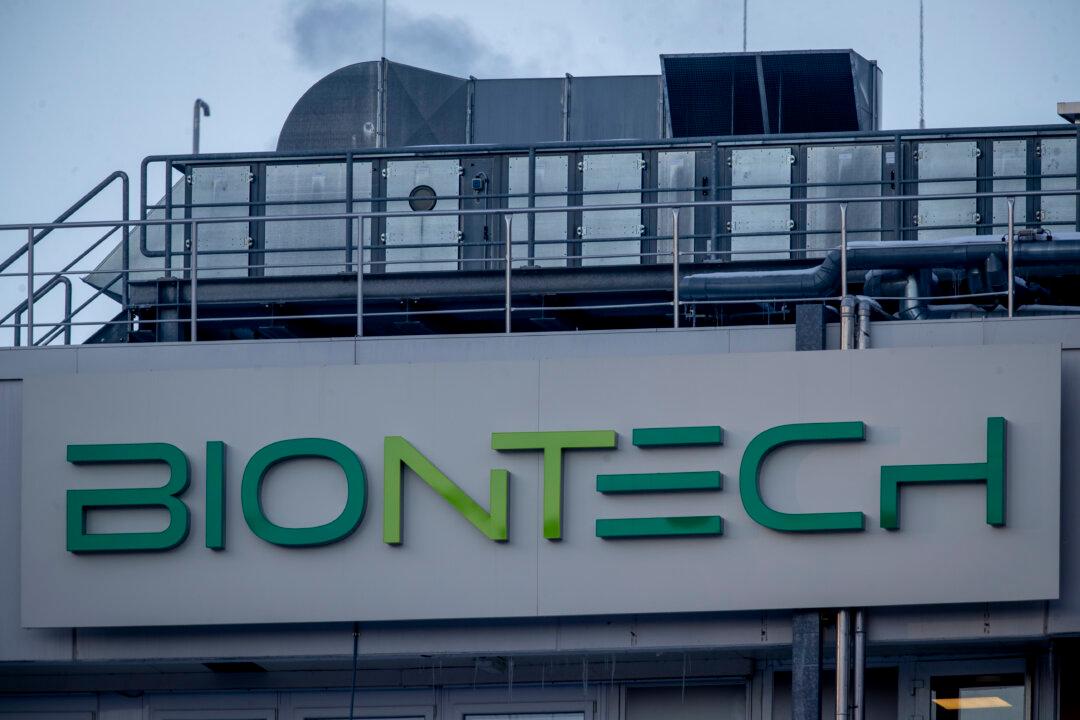 CCP Blocks BioNTech COVID-19 Vaccines From Taiwan, Pushes Chinese-Made Vaccines Instead