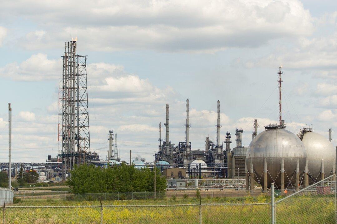 Oilsands Are a Canadian Success Story and Their Importance to the Economy Should Be Recognized: Report