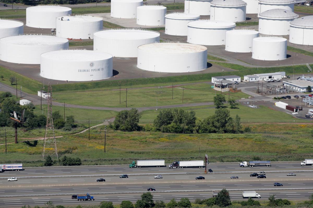 Fuel Leak in Virginia Shuts Down Part of Colonial Pipeline
