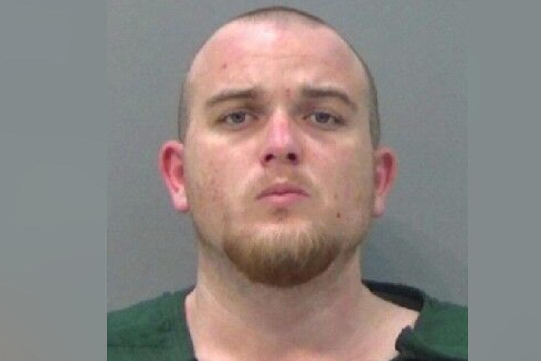 2 Texas Sheriff’s Deputies Killed in Shootout Following Standoff With Suspect