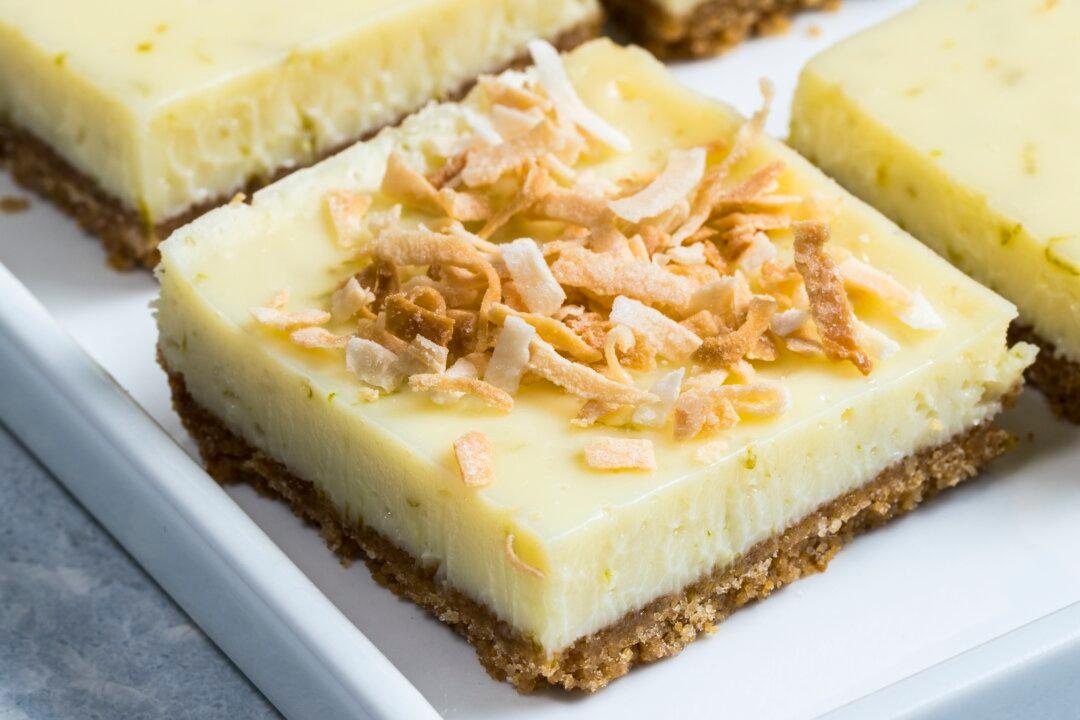 A Bright, Fresh-Tasting, Make-Ahead Dessert for Memorial Day