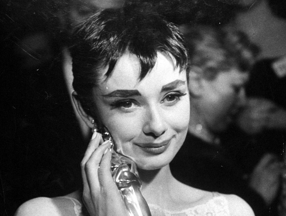 Audrey Hepburn’s Oscar-Winning Fashion: ‘Roman Holiday’ and ‘Sabrina’