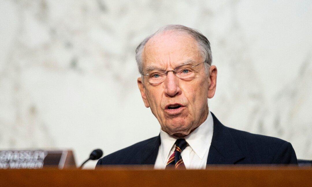 Senators Introduce Bill Forcing Colleges to Disclose Financial Ties With Beijing