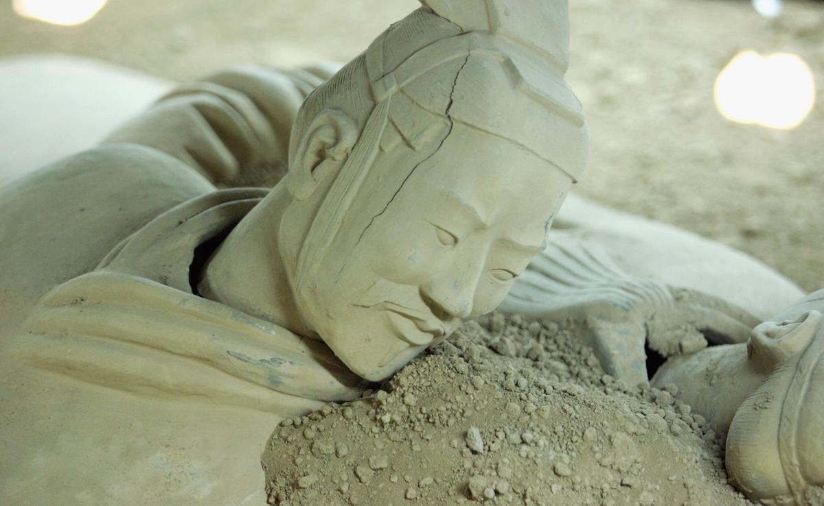 CEO’s Post of Ancient Poem Interpreted as Criticism of Beijing Rattles Stock Market